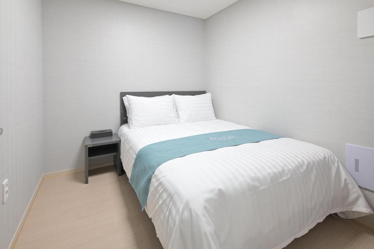 Bayone Park Apartment Yeosu Exterior photo