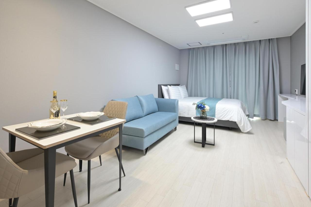 Bayone Park Apartment Yeosu Exterior photo